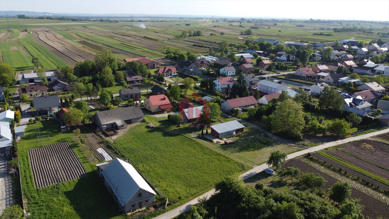 Działka budowlana na sprzedaż Zasów  1 700m2 Foto 1