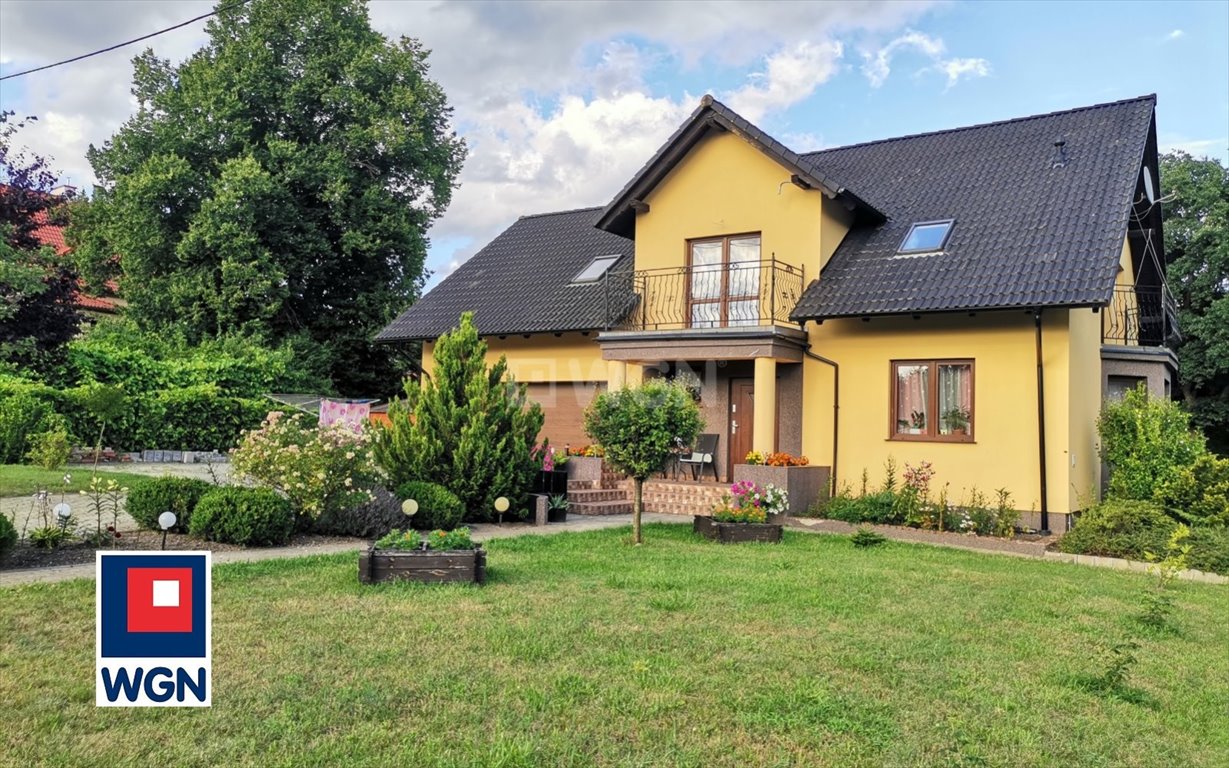 Urokliwy dom 126,5 m2 z ogrodem i garażem w Moskorzynie Moskorzyn, Moskorzyn  127m2 Foto 1