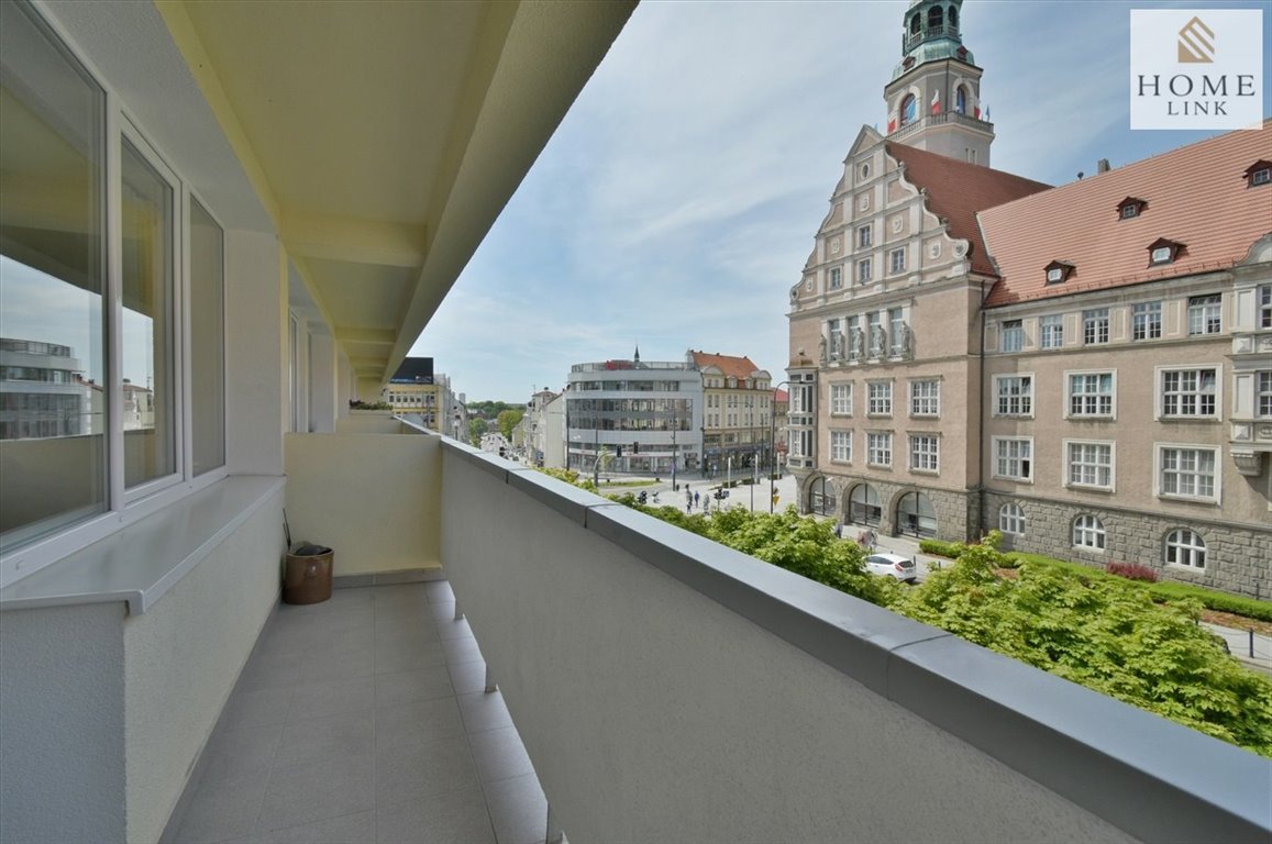 Zapraszam do mieszkania 72,4 m² z widokiem na Ratusz w centrum Olsztyna Olsztyn, Centrum  72m2 Foto 1