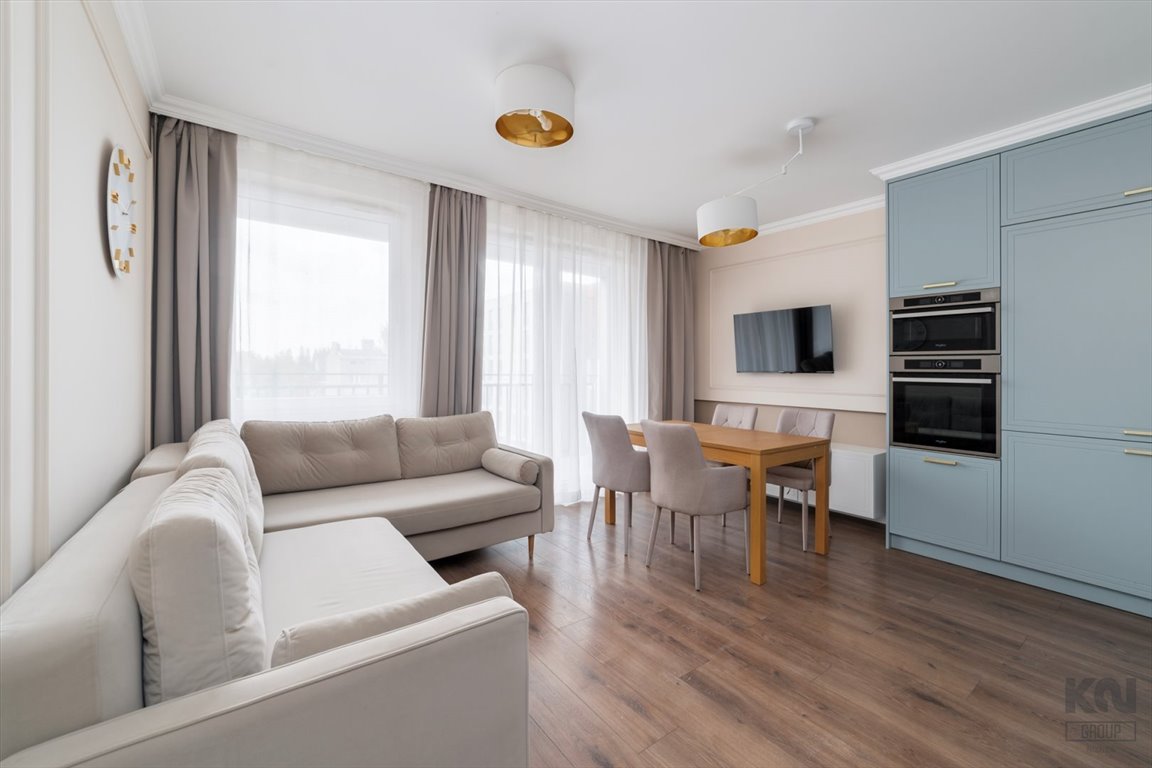 Przytulny 3-pokojowy apartament z tarasem, parkingiem i pełnym wyposażeniem Łódź, Śródmieście, Senatorska  63m2 Foto 1