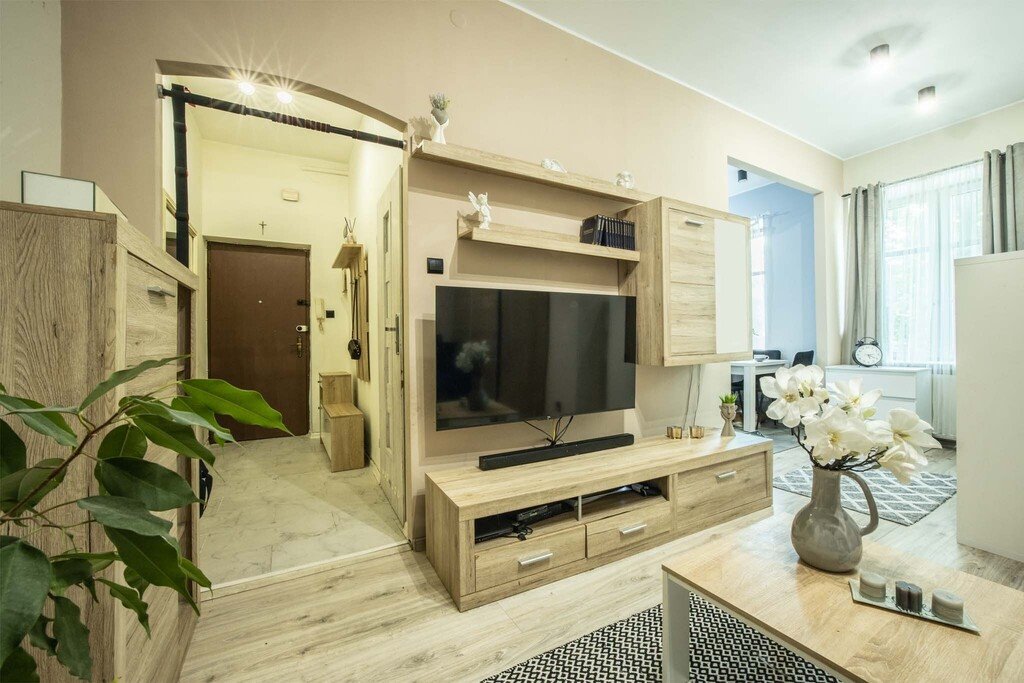 Mieszkanie dwupokojowe na sprzedaż Pabianice, gen. Kazimierza Pułaskiego  39m2 Foto 1