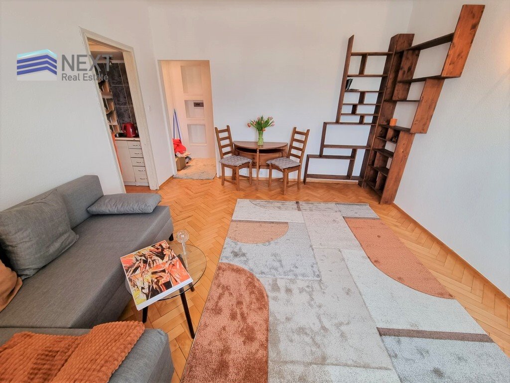 Kawalerka na wynajem Warszawa, Ochota, Bitwy Warszawskiej 1920 r.  32m2 Foto 1