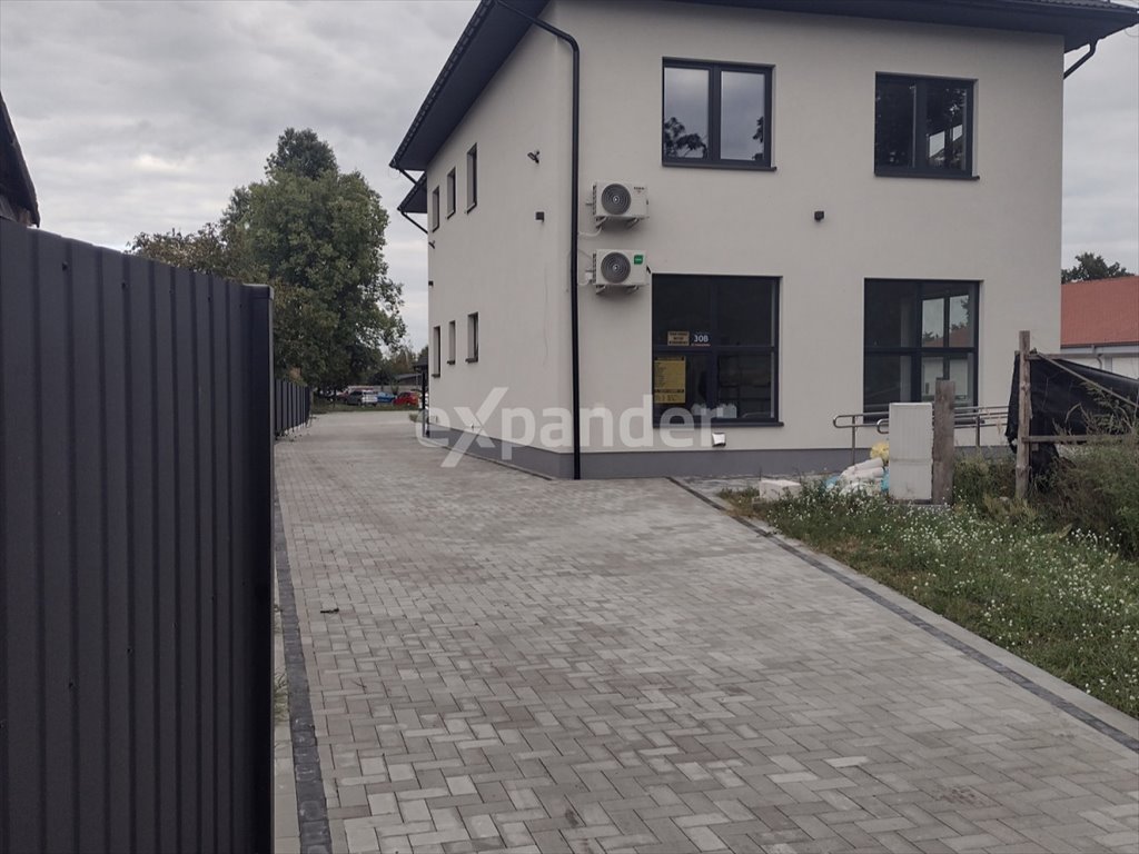 Lokal użytkowy na wynajem Stalowa Wola, Józefa Poniatowskiego  100m2 Foto 1