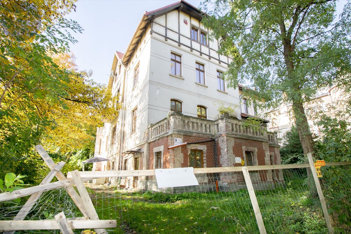 Kamienica do remontu z planem 15 mieszkań w Świdnicy Świdnica, Wałbrzyska  921m2 Foto 1