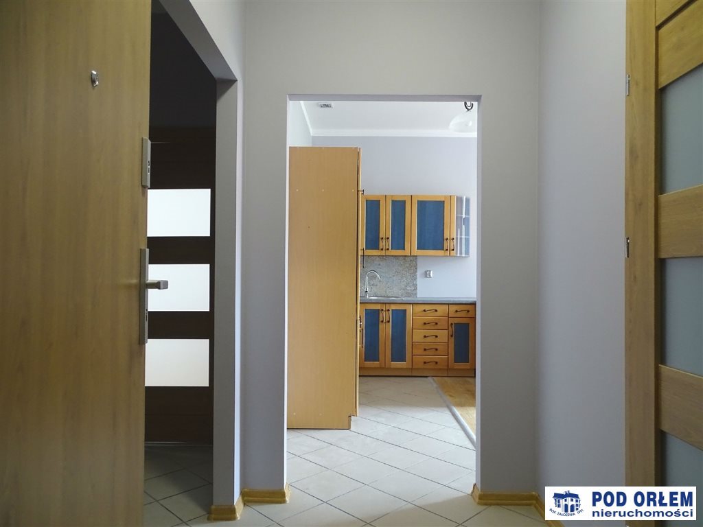 Mieszkanie trzypokojowe na wynajem Bielsko-Biała, Centrum 60m2 Foto 1 Mieszkanie trzypokojowe na wynajem Bielsko-Biała, Centrum 60m2 Foto 1
