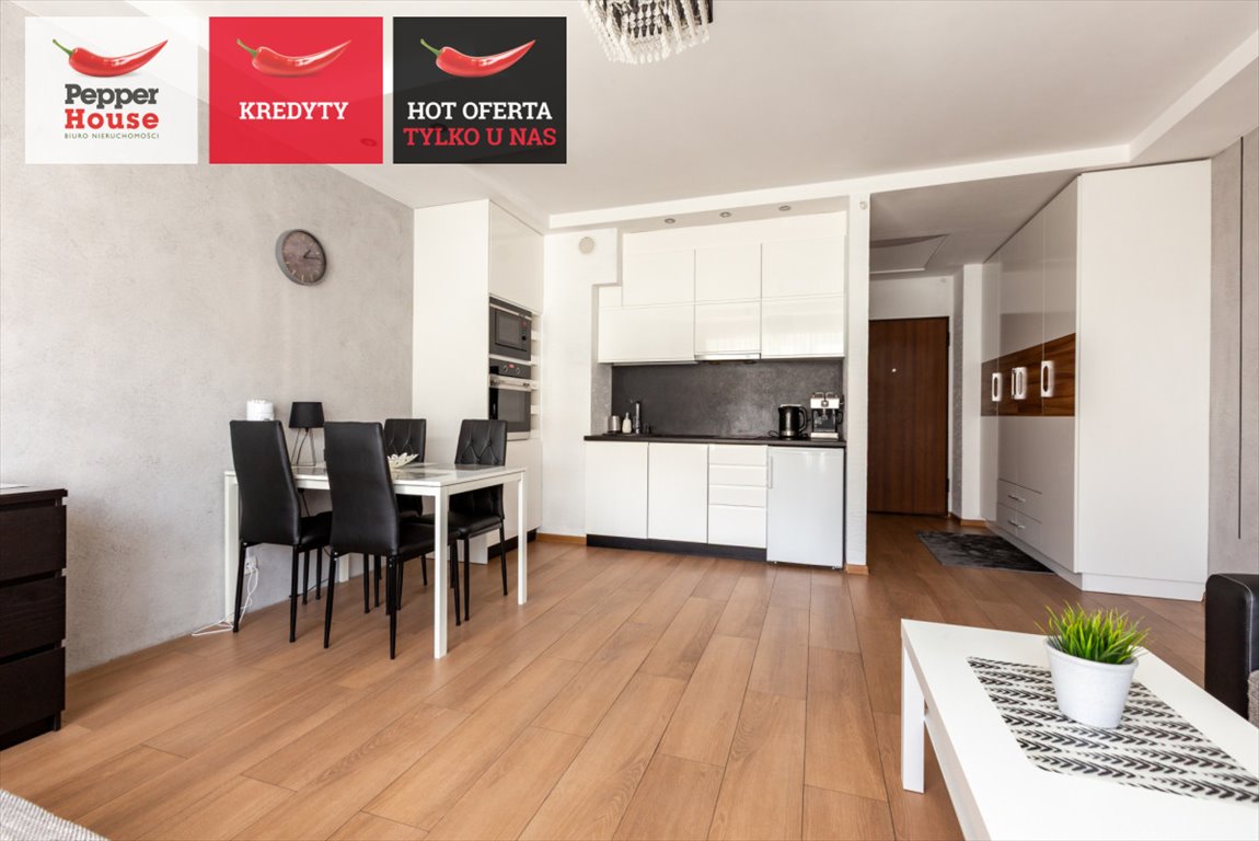 Kawalerka na sprzedaż Władysławowo, Rybacka  33m2 Foto 1