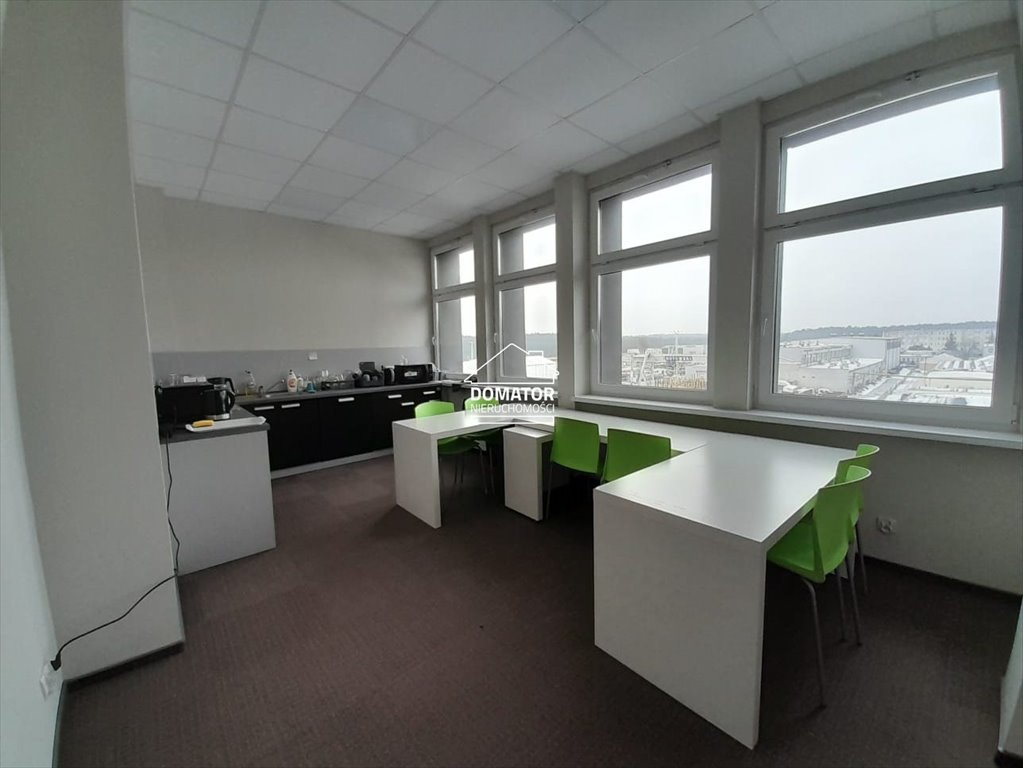 Nowoczesny lokal biurowo-usługowy 20 m² z windą i parkingiem Bydgoszcz  20m2 Foto 1