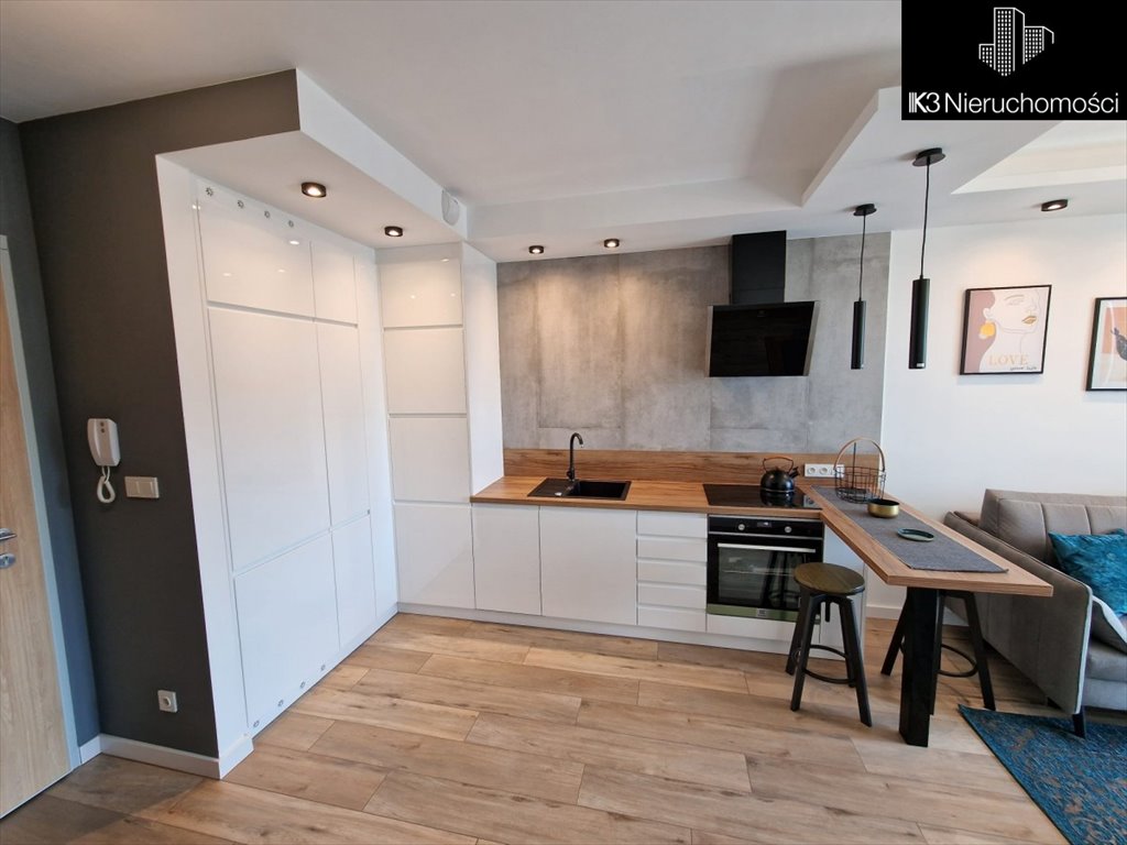 Na wynajem nowoczesne 2-pokojowe mieszkanie 38 m² z balkonem: Warszawa Praga-Południe: Celownicza