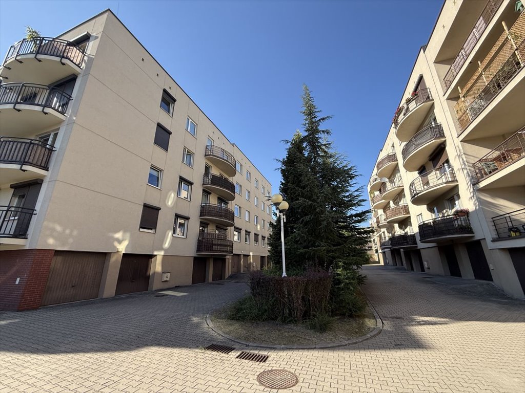 Na sprzedaż 4-pokojowe mieszkanie 80 m² z balkonem i piwnicą Katowice, Brynów  80m2 Foto 1