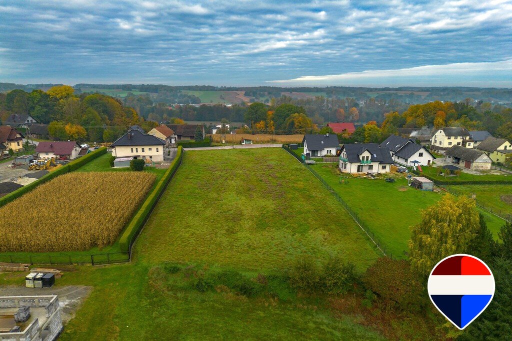 Działki budowlane w Wieprzu z projektem domu i pełnymi mediami Wieprz, Górska 0  800m2 Foto 1