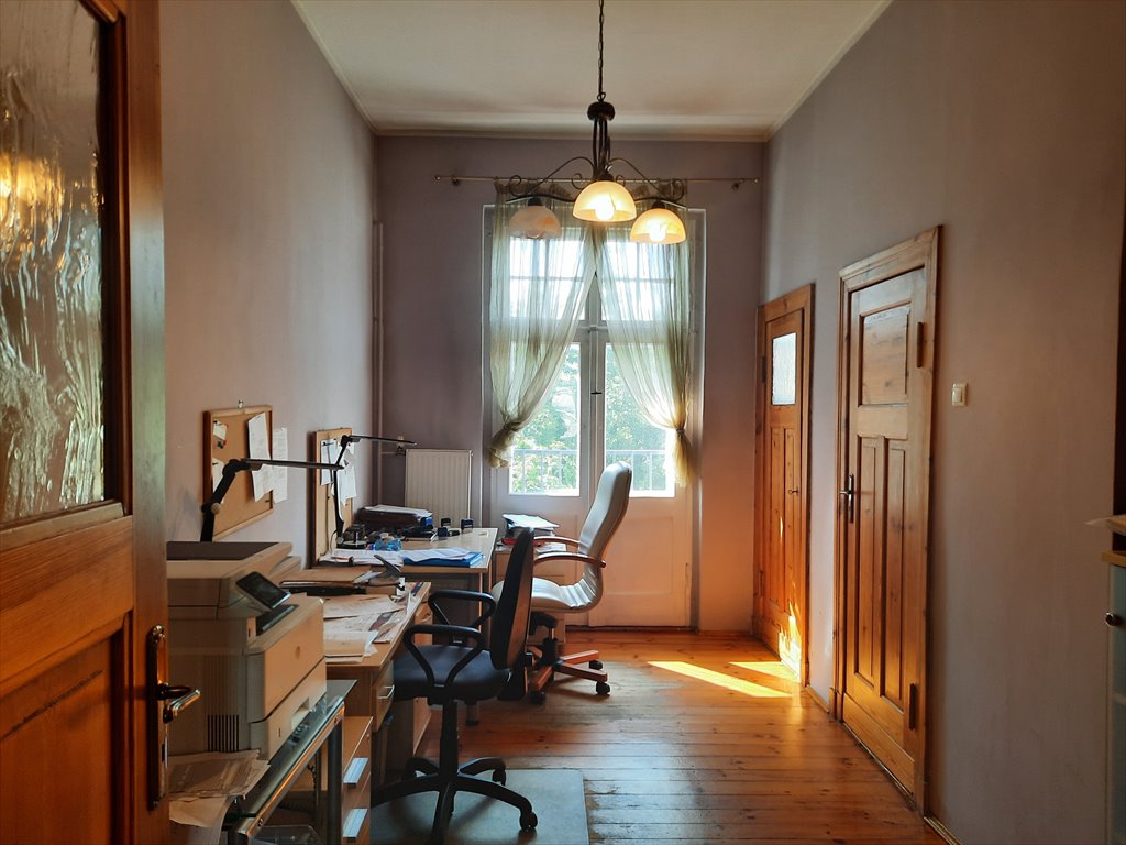83 m² w centrum Torunia - inwestycja lub kancelaria Toruń, Centrum, Jagiellońska  83m2 Foto 1