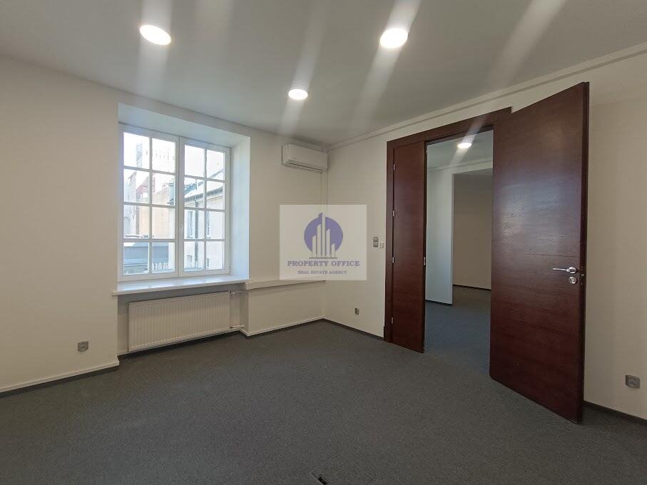 Przestronny lokal biurowy 162 m² z klimatyzacją i salą konferencyjną Warszawa, Śródmieście, Chałubińskiego  162m2 Foto 1
