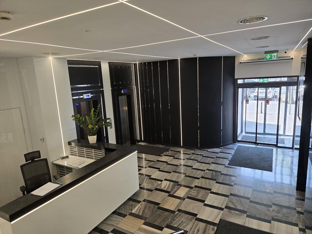 Nowoczesny lokal biurowy 35 m² w Śródmieściu, bez prowizji Warszawa, Śródmieście, al. Solidarności 117  35m2 Foto 1