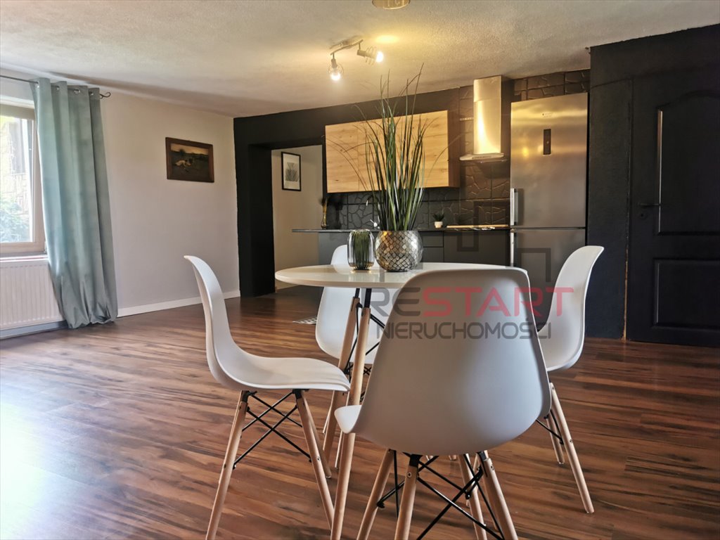 Dwurodzinny dom z dużym potencjałem i działką 2957 m2 Karolina  180m2 Foto 1