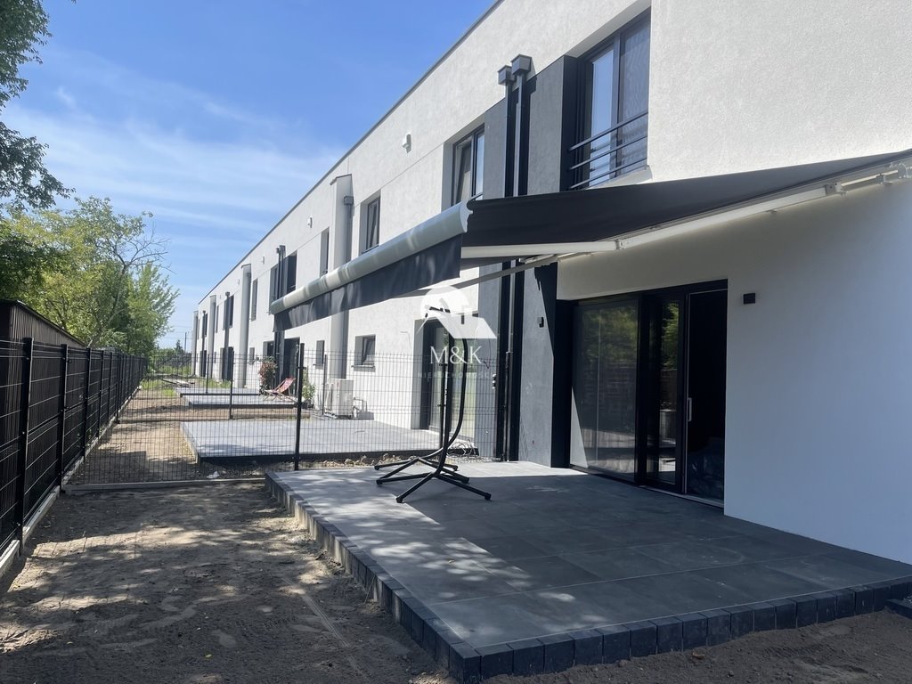 Dom na sprzedaż Błonie  72m2 Foto 1