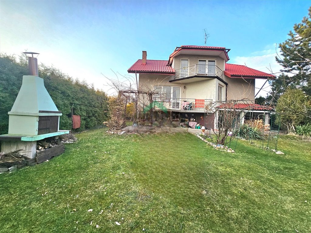 Sprzedam przestronny dom 377 m² z 3 wejściami w Częstochowie Częstochowa, Lisiniec  380m2 Foto 1