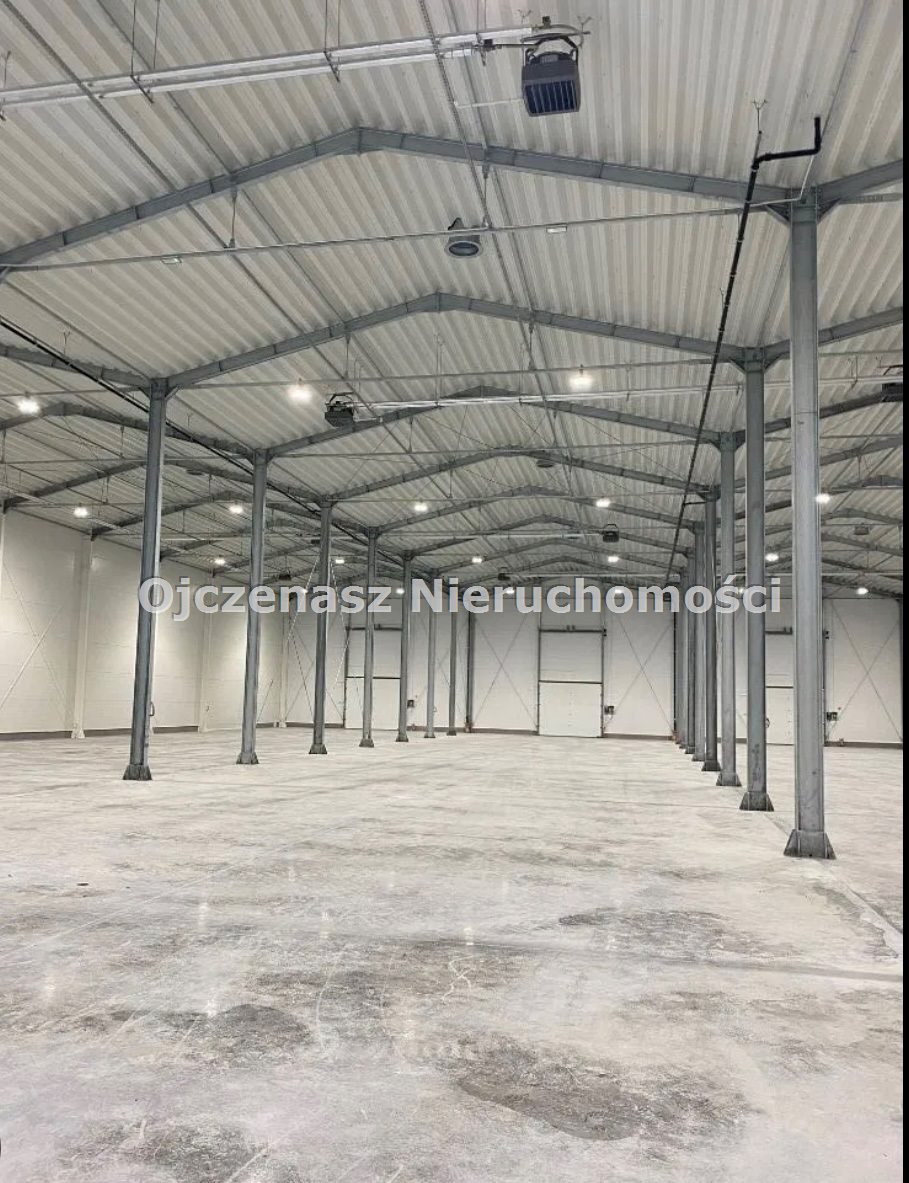 Nowoczesna hala produkcyjno-magazynowa 2600 m2 z biurami Wałdowo  2 600m2 Foto 1