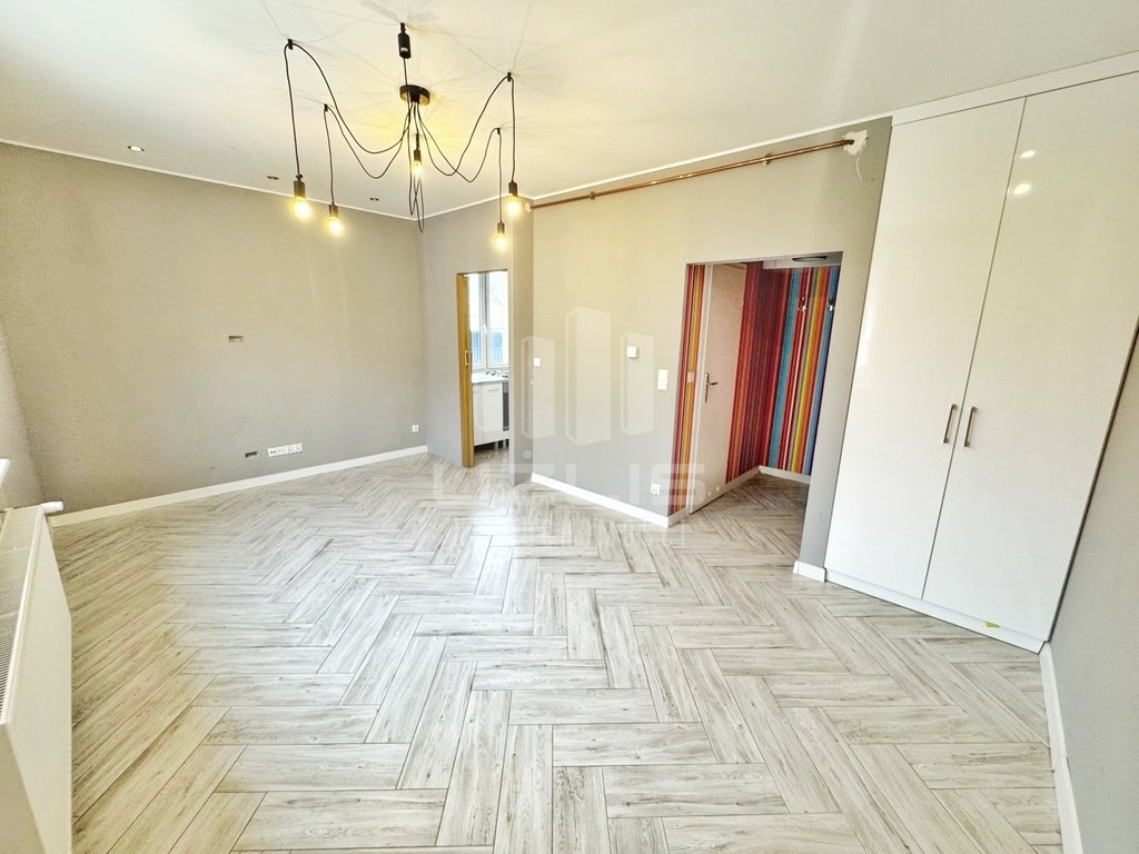 Kawalerka na sprzedaż Pelplin, Szpitalna  26m2 Foto 1