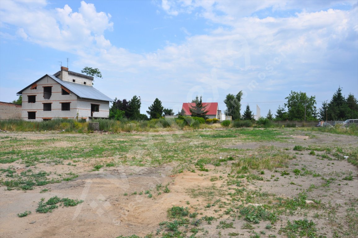 Dwie działki pod zabudowę z dużym domem i ogrodem Środa Wielkopolska  4 577m2 Foto 1