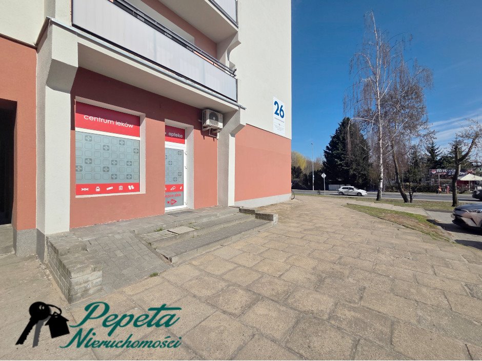 Wynajem lokalu 34 m2 w Swarzędzu – idealny na sklep lub gabinet Swarzędz, Swarzędz, Os. Dąbrowszczaków  34m2 Foto 1