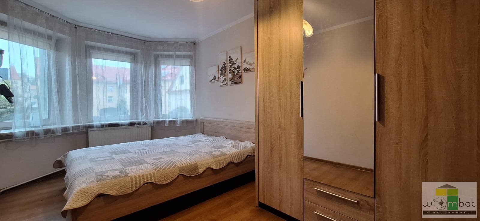 Mieszkanie czteropokojowe  na sprzedaż Świebodzice  98m2 Foto 1