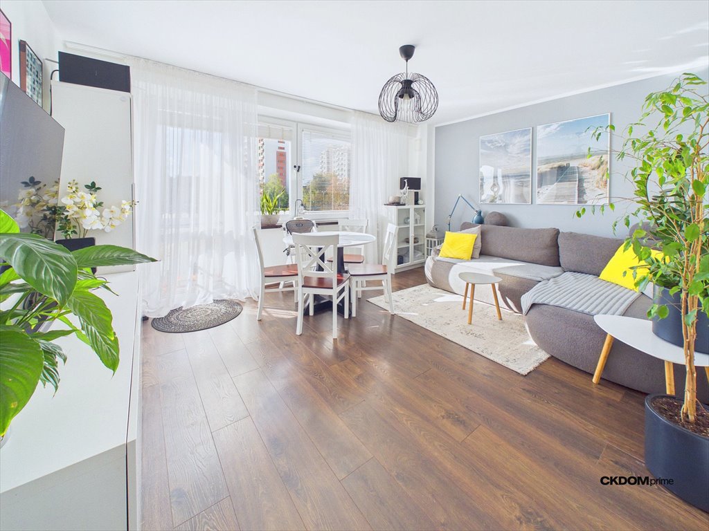 Zapraszam do obejrzenia 62 m² funkcjonalnego mieszkania w Kielcach Kielce, Wielkopolska  62m2 Foto 1