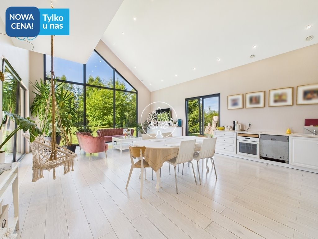 Nowoczesny dom 142m2 z dużą działką i energooszczędnymi rozwiązaniami Lisi Ogon  142m2 Foto 1