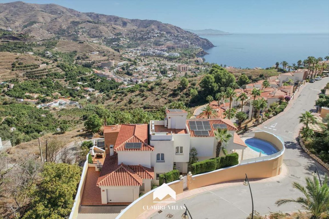 Dom na sprzedaż Hiszpania, Almuñécar, Almuñécar  344m2 Foto 1