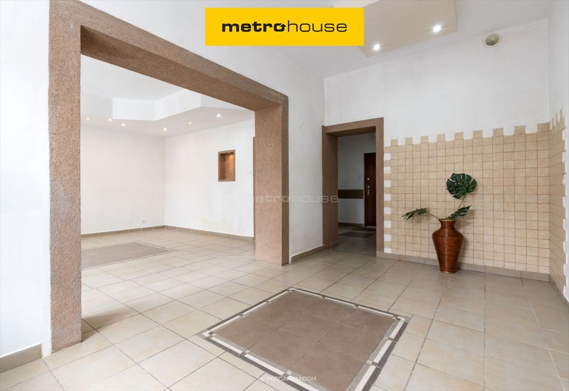 Przestronne 2-pokojowe mieszkanie na parterze z możliwością działalności Biskupiec, Aleja broni  56m2 Foto 1