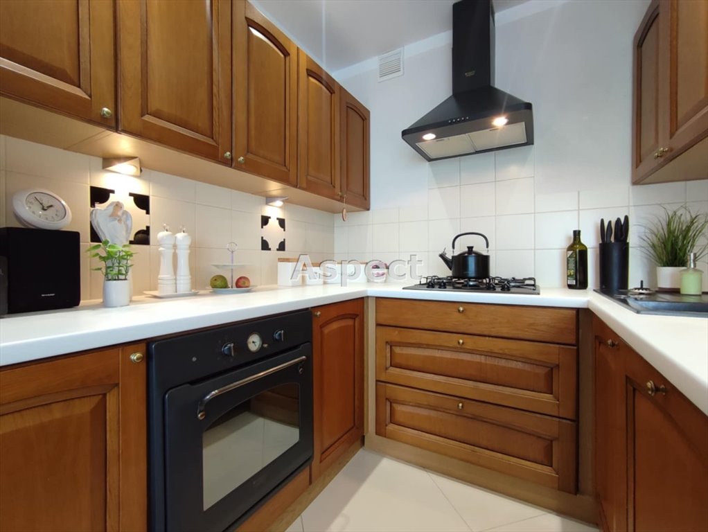 Mieszkanie trzypokojowe na sprzedaż Żory, os. Pawlikowskiego  55m2 Foto 1