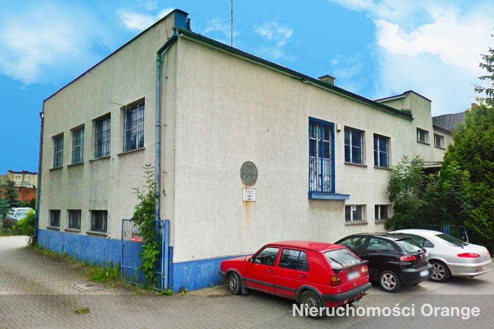 Nowoczesny biurowiec 634 m² z parkingiem w centrum Tucholi Tuchola, Tuchola, ul. Pocztowa 2  634m2 Foto 1