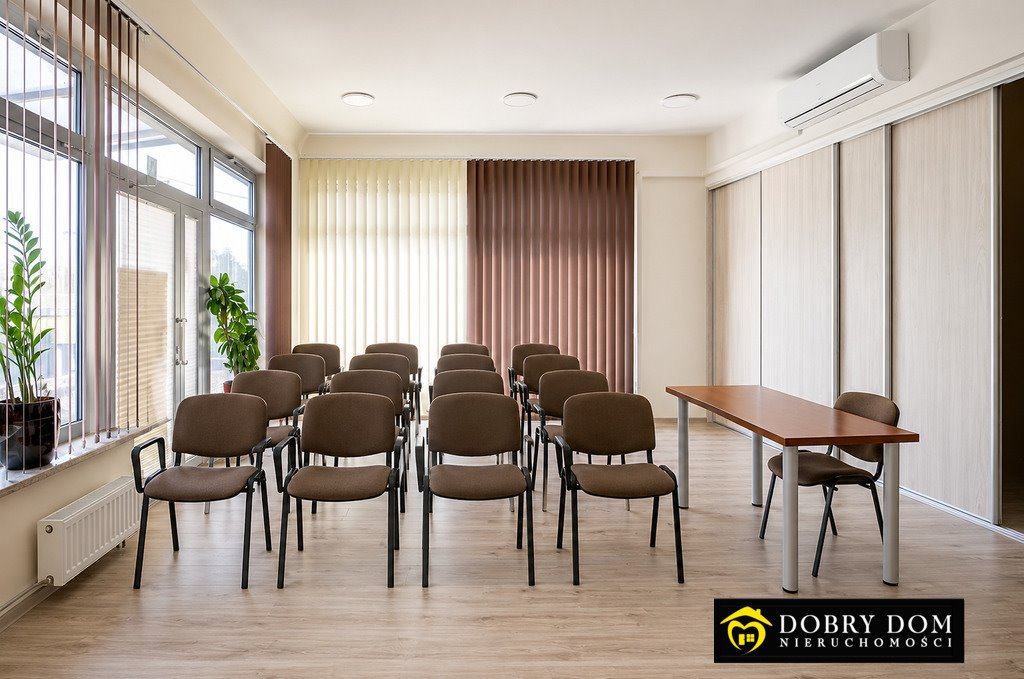 Lokal usługowy 66,5 m2 z dużą salą konferencyjną Białystok, Dziesięciny  67m2 Foto 1