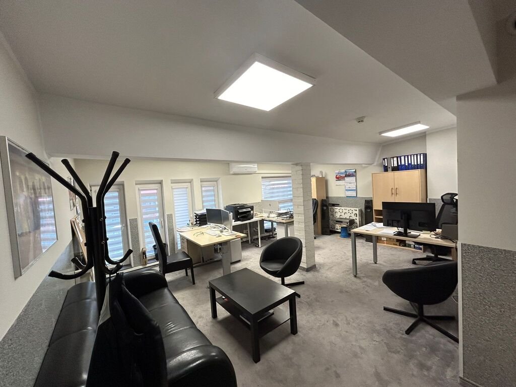 Lokal użytkowy na wynajem Wrocław, Krzyki, Gajowicka  64m2 Foto 1