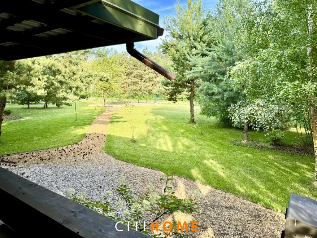 Działka 3000 m² z domkiem i basenem w Sobieniach Biskupich Sobienie Biskupie  3 000m2 Foto 1