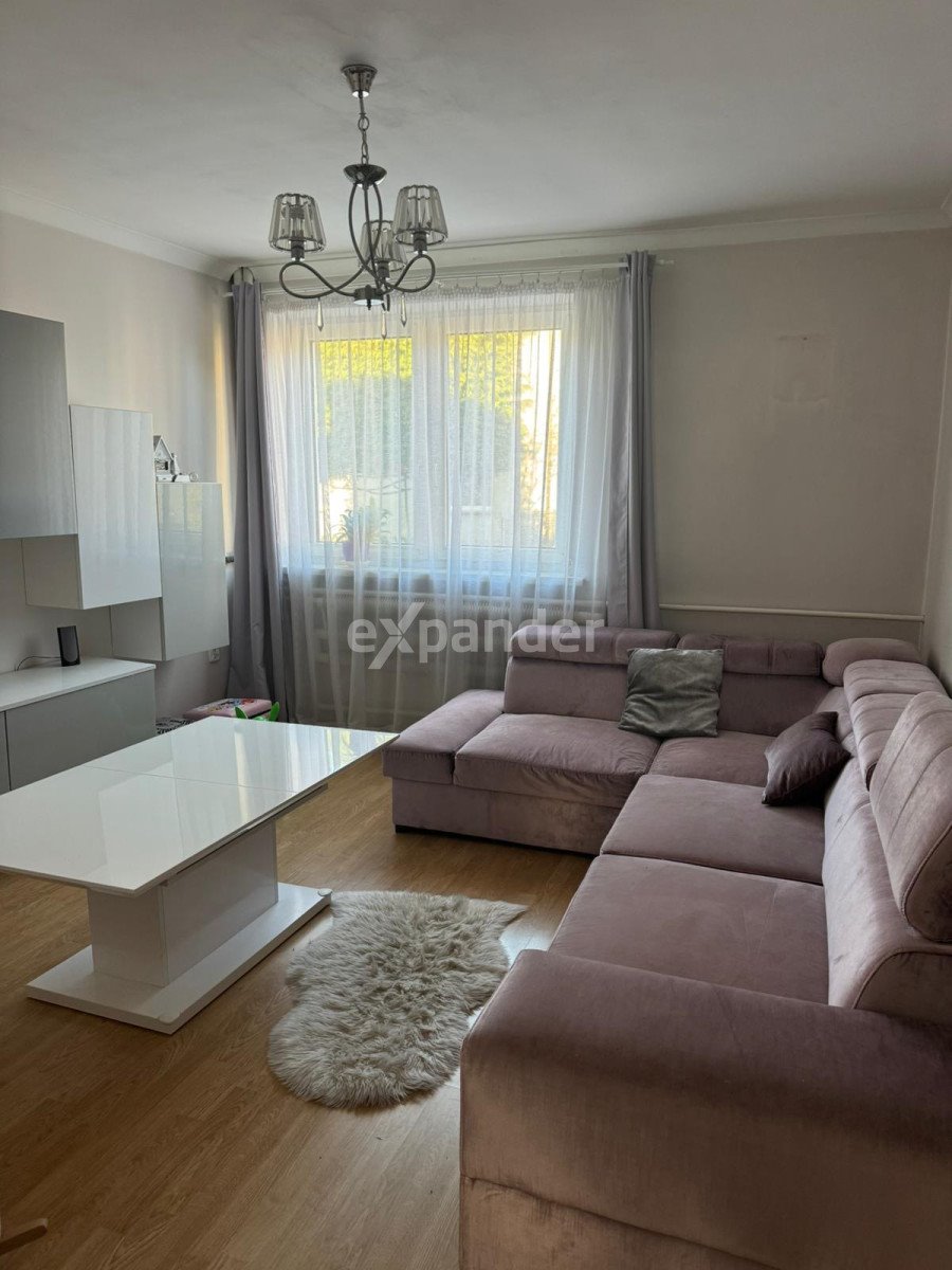 Dom na sprzedaż Laski, Główna  180m2 Foto 1