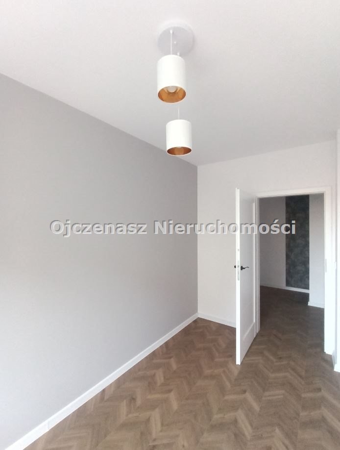 Mieszkanie trzypokojowe na sprzedaż Bydgoszcz, Śródmieście  65m2 Foto 5