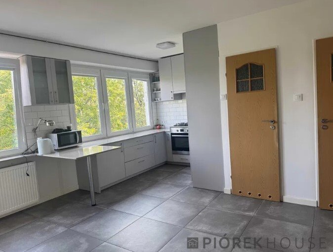 2-pokojowe mieszkanie z balkonem w Ursusie, 48,5 m2 Warszawa, Ursus, Warszawska  49m2 Foto 1