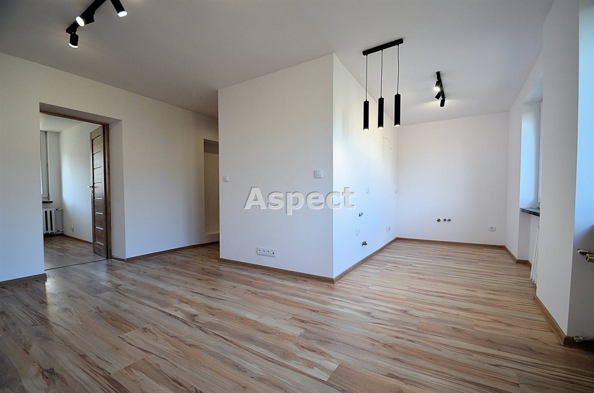 Mieszkanie dwupokojowe na sprzedaż Piekary Śląskie  42m2 Foto 1