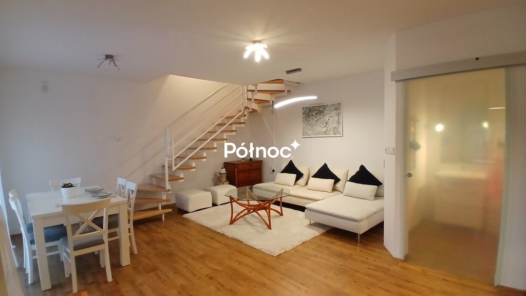 Przytulny dom 80 m² z tarasem, garażem i pełnym wyposażeniem Mosty, Cedrowa  80m2 Foto 1