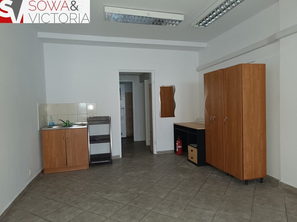 Lokal użytkowy na wynajem Świebodzice  66m2 Foto 4