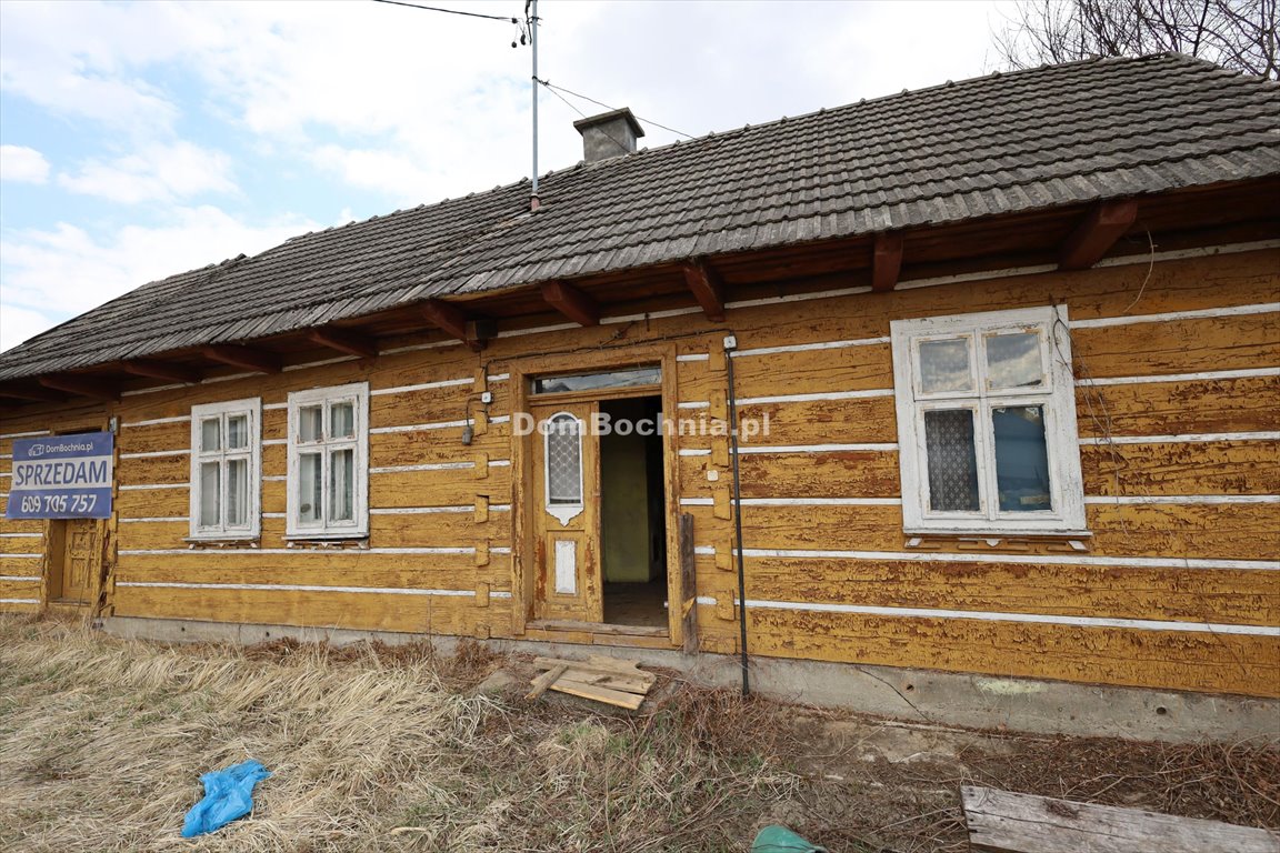 Działka z drewnianym domem w Borek, 800 m², do remontu lub wyburzenia Borek  61m2 Foto 1