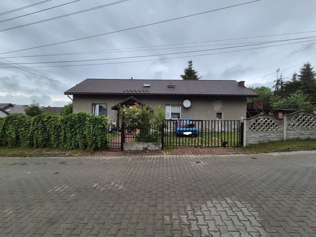 Dom na sprzedaż Jaworzno, Nauczycielska  118m2 Foto 1