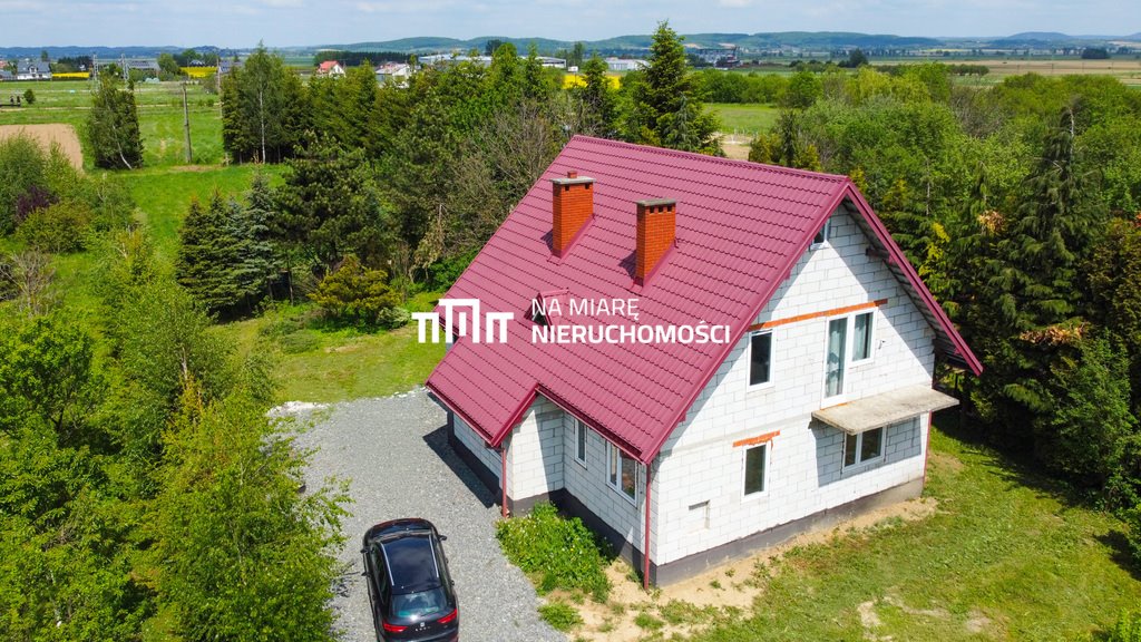 Dom z dużym potencjałem na dużej działce w Besku Besko, Bieszczadzka  234m2 Foto 1
