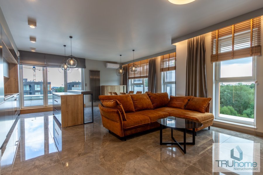 Mieszkanie czteropokojowe  na wynajem Katowice, Osiedle Ptasie, Brynów, Meteorologów  103m2 Foto 1