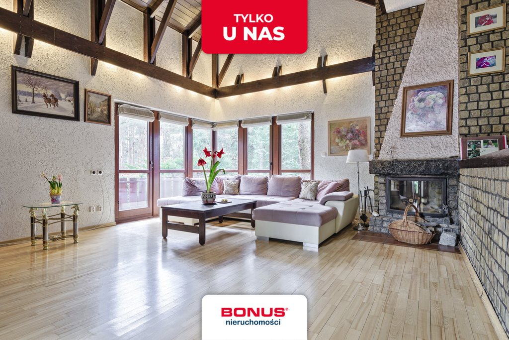 Przestronny dom z basenem, garażem i nowoczesnym systemem grzewczym Łomianki, Kampinoska  322m2 Foto 1