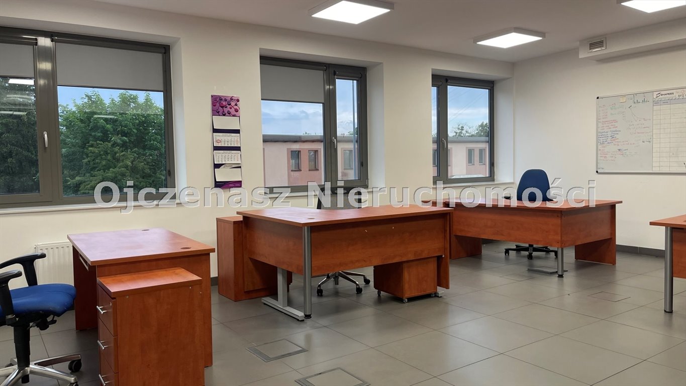 Nowoczesne biura 490 m2 z parkingiem i możliwością podziału Bydgoszcz, Ludwikowo  490m2 Foto 1