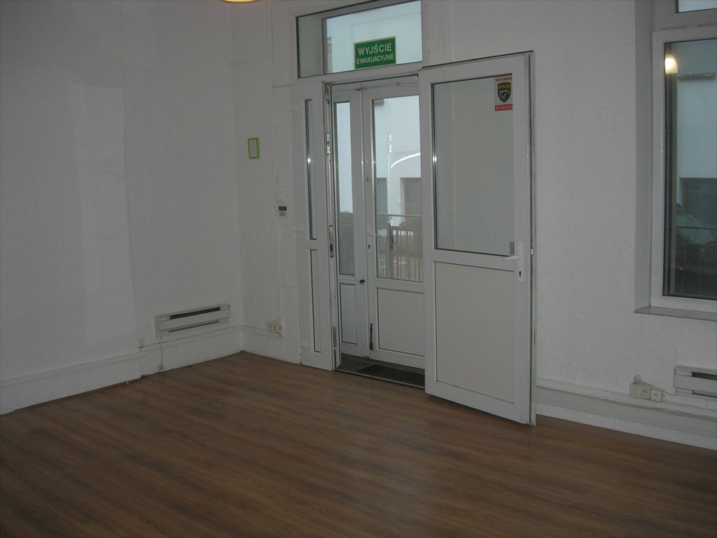 Lokal biurowy 38,5 m² z wejściem z ulicy - polecam Wrocław, Psie Pole, Karłowice  39m2 Foto 1