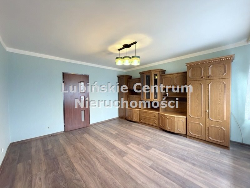 Gotowe do wprowadzenia 3-pokojowe mieszkanie z balkonem i piwnicą Lubin, Polne  64m2 Foto 1