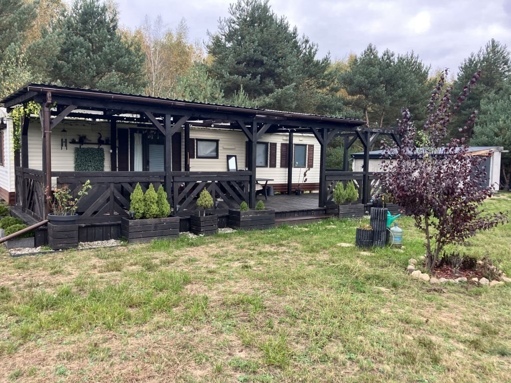 Urokliwa działka z domkiem holenderskim i garażem 35 m² Przekora  35m2 Foto 1