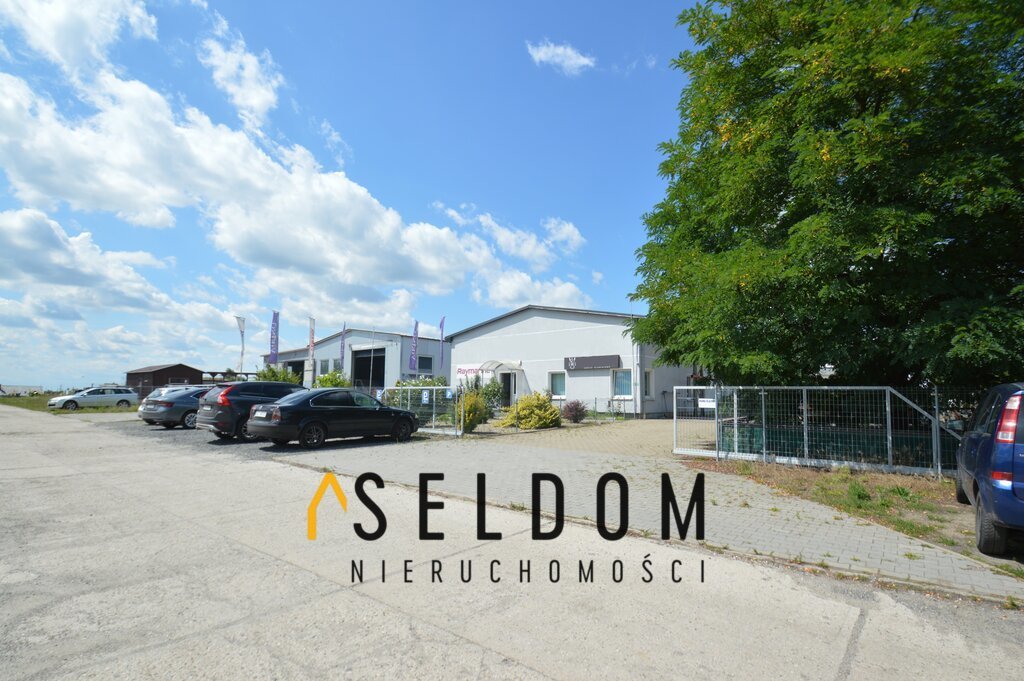 Kompleks magazynowo-produkcyjny 1400 m² z biurami i systemami bezpieczeństwa Stare Siołkowice  1 400m2 Foto 1